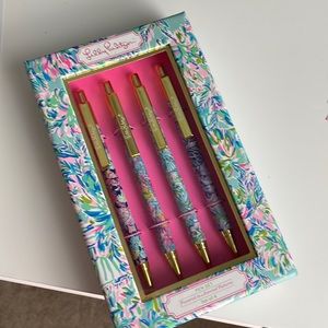 Lilly Pulitzer Pens Set